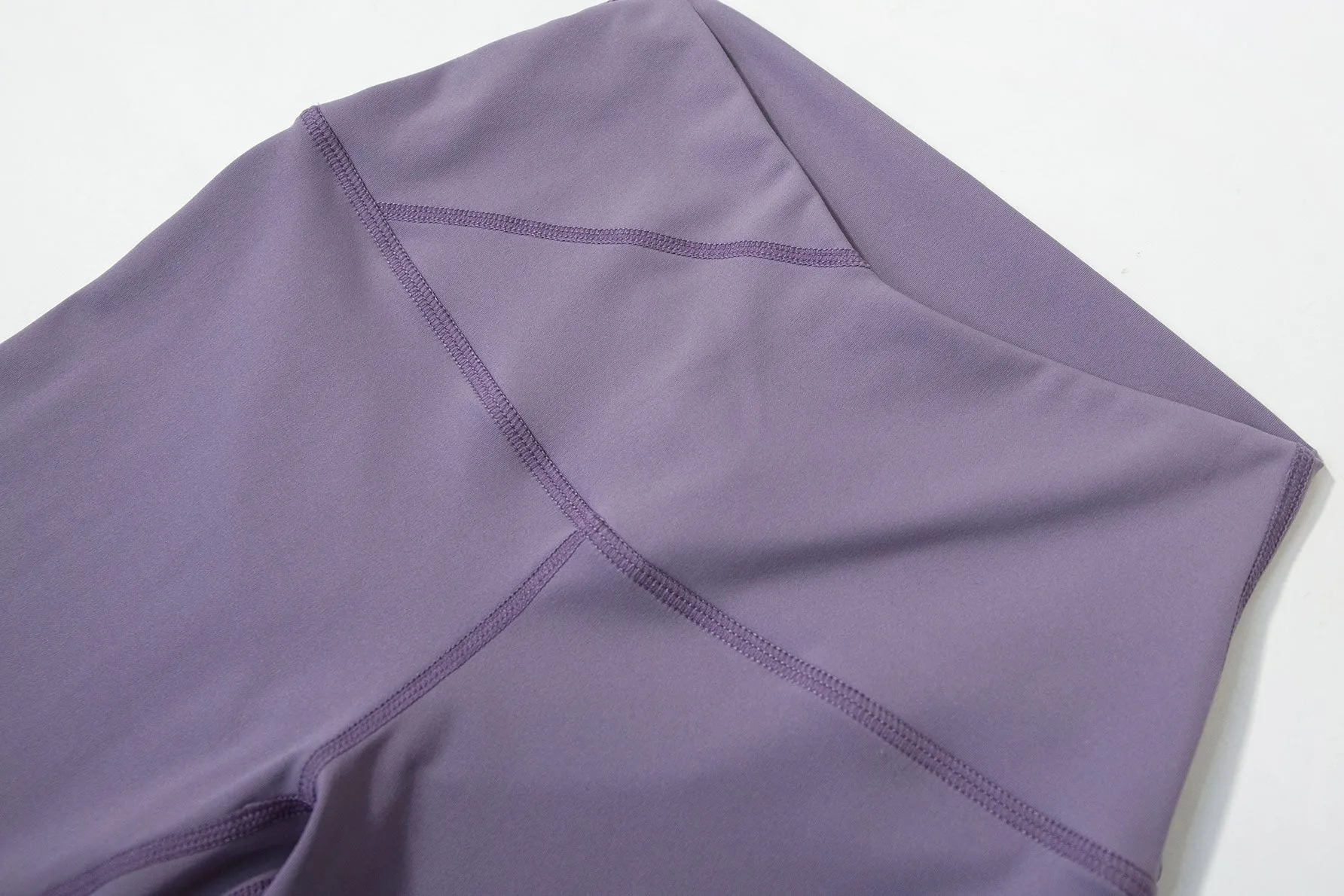 ANIKA V-cut Yoga Pants - Light Purple