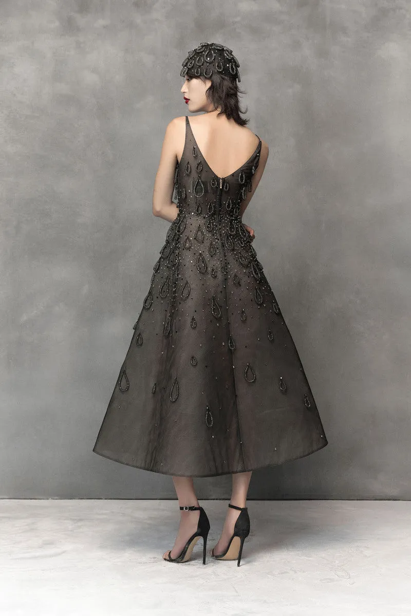 BLACK MIDI DRESS WITH ATTACHED WATER DROP