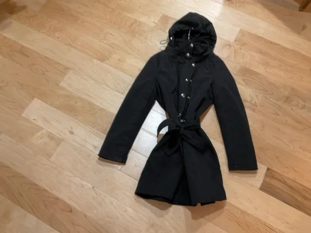 {{ClientCode}} BLACK CALVIN KLEIN COAT, L