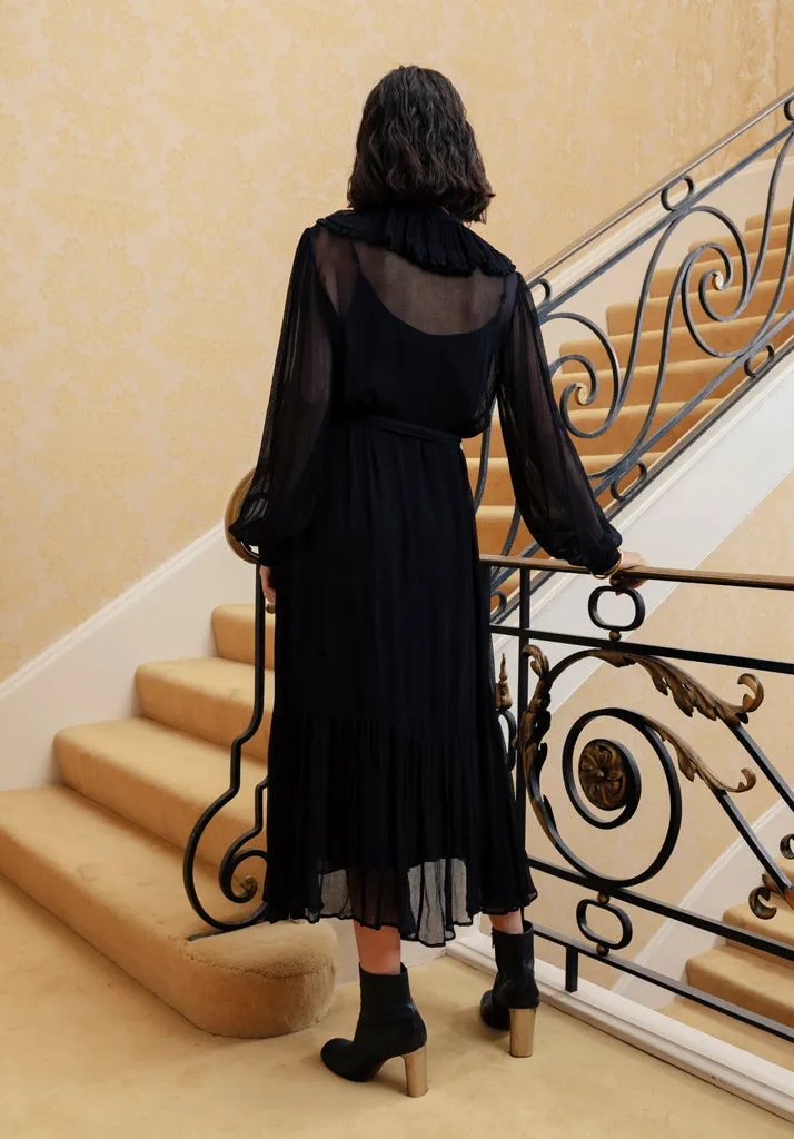 Eloise Tiered Hem Midi Dress In Black