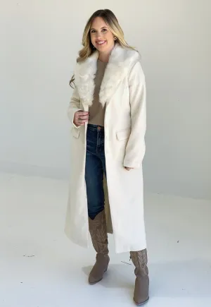 Highlands Coat - Ivory