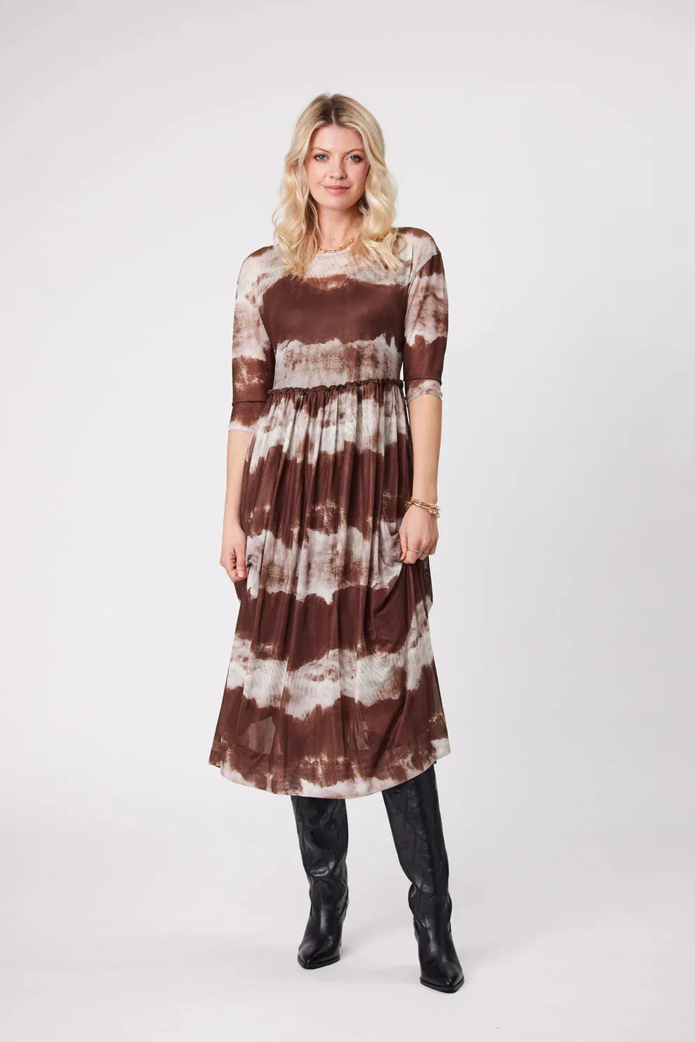 Lemon Tree Sarai Dress Mocha Clouds