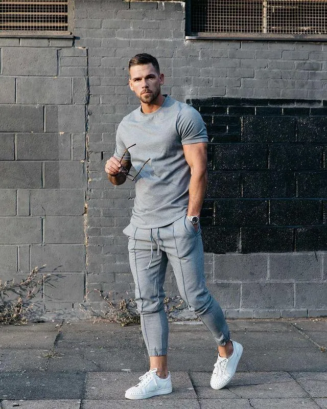 Men's Classic Short-Sleeve T-Shirt Suit