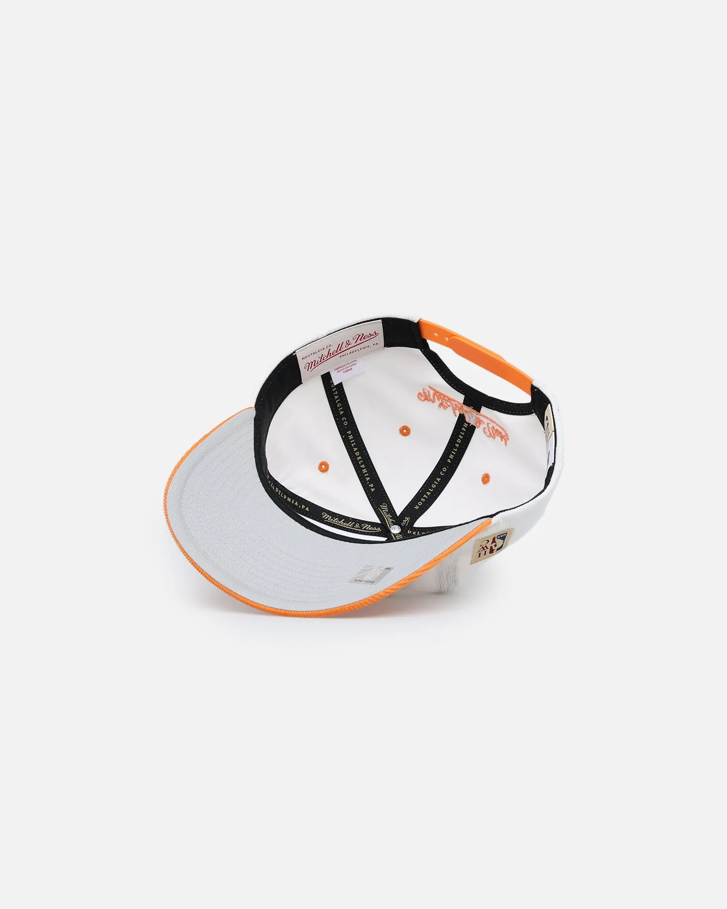 Mitchell & Ness Phoenix Suns 'Pastel Corduroy' Deadstock Snapback White Cream/Orange